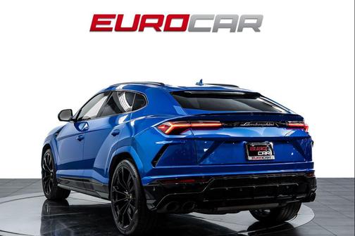 Blu Eleos Metallic 2021 Lamborghini Urus Graphite Capsule
