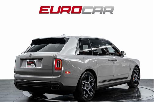 2022 Rolls-Royce Cullinan Black Badge
