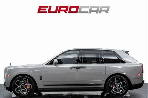 2022 Rolls-Royce Cullinan Black Badge