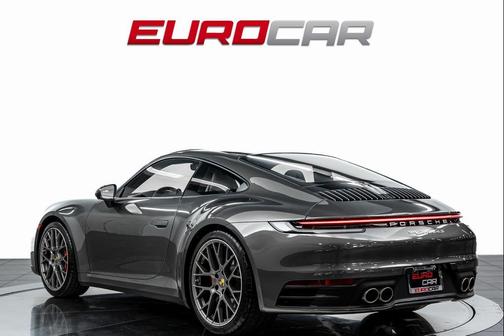 2024 Porsche 911 Carrera 4S