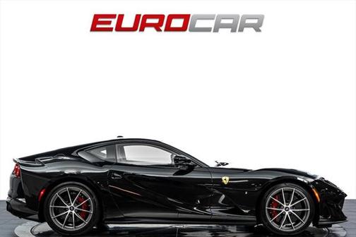 2020 Ferrari 812 Superfast Base