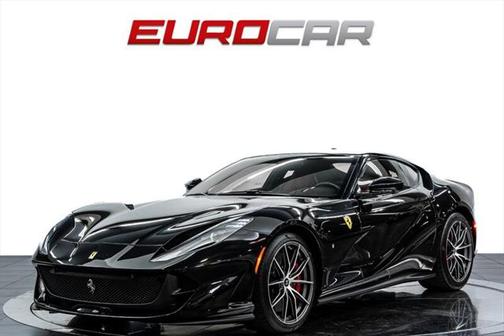 2020 Ferrari 812 Superfast Base