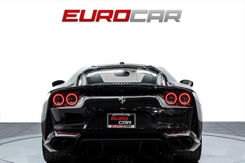 2020 Ferrari 812 Superfast Base