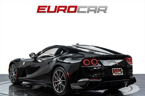 2020 Ferrari 812 Superfast Base