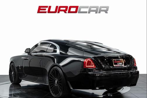 Black 2016 Rolls-Royce Wraith