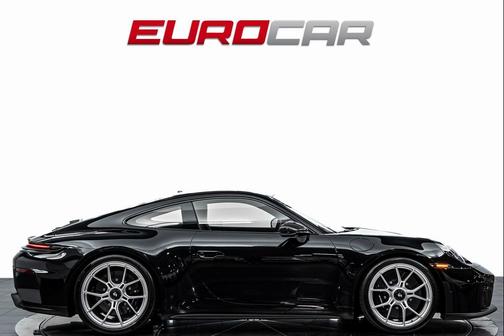 2026 Porsche 911 GT3 w/Touring Package