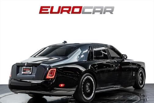 2024 Rolls-Royce Phantom