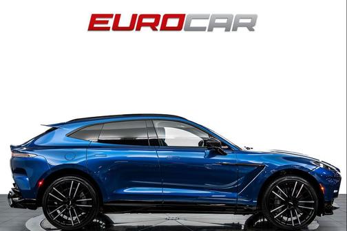 Plasma Blue 2023 Aston Martin DBX 707