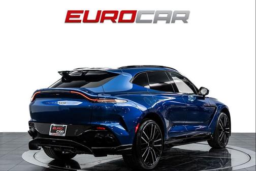 Plasma Blue 2023 Aston Martin DBX 707