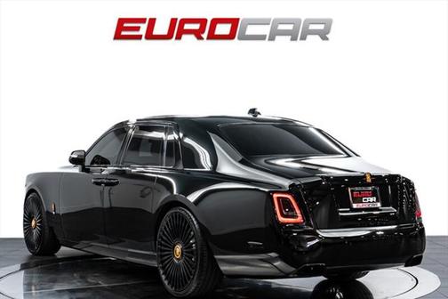 2022 Rolls-Royce Phantom