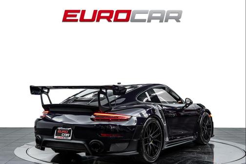 PTS: Viola Metallic 2018 Porsche 911 GT2 RS