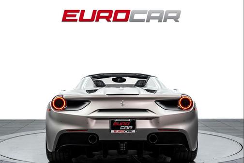 Matte Alluminio 2019 Ferrari 488 Spider Base