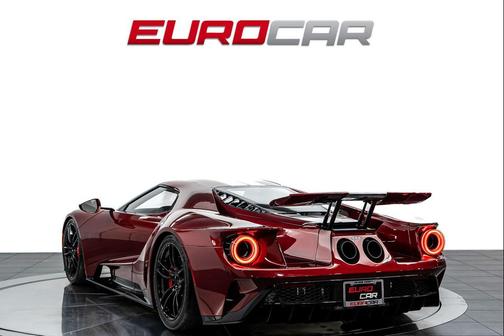 Red 2018 Ford GT *HUGE CARBON OPTIONS * F1 INSPIRED STEERING WHEEL*