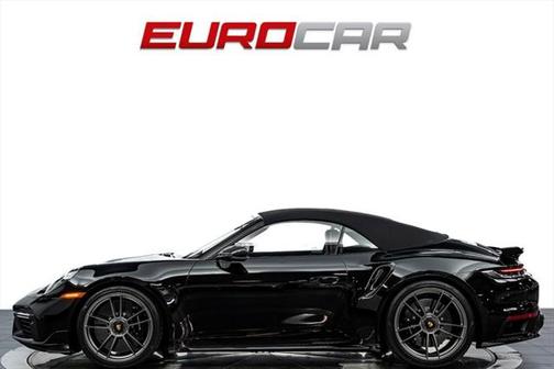 2025 Porsche 911 Turbo S