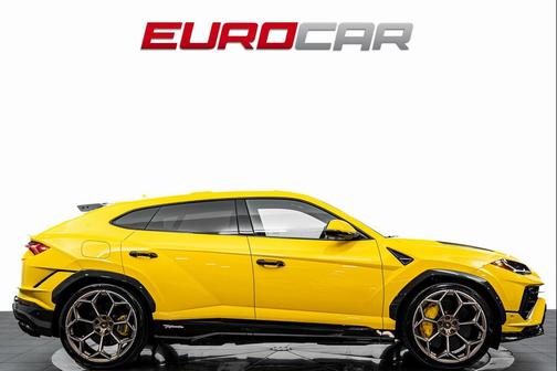 2024 Lamborghini Urus Performante