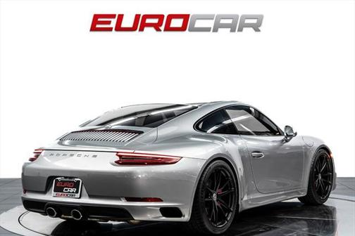 2017 Porsche 911 Carrera S