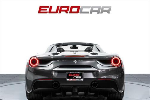 2019 Ferrari 488 Spider Base