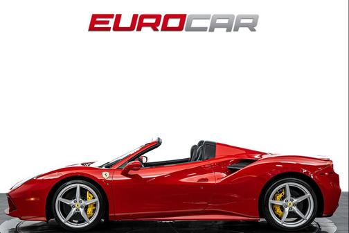 Rosso Corsa 2017 Ferrari 488 Spider Base