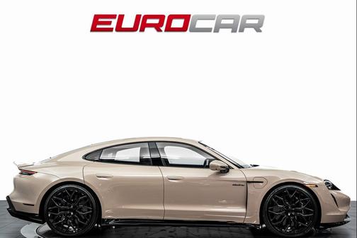 2023 Porsche Taycan Turbo S