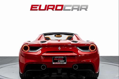 2017 Ferrari 488 Spider Base