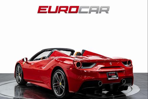 2017 Ferrari 488 Spider Base