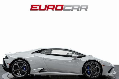 2023 Lamborghini Huracan EVO Coupe RWD