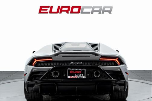 2023 Lamborghini Huracan EVO Coupe RWD