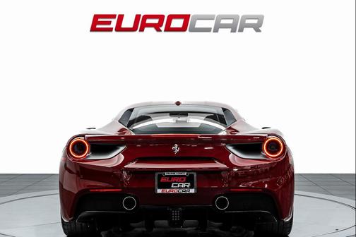 2017 Ferrari 488 GTB Base