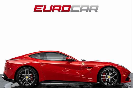 2014 Ferrari F12berlinetta Base