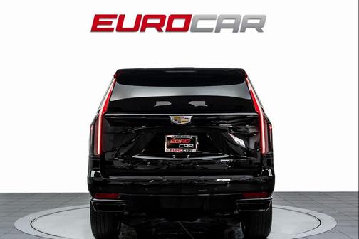 2022 Cadillac Escalade Sport