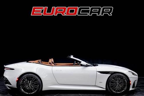 2021 Aston Martin DBS Superleggera Volante