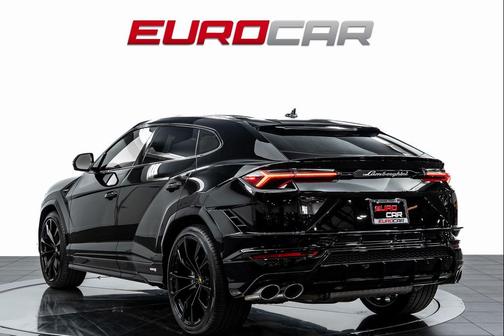 2024 Lamborghini Urus S