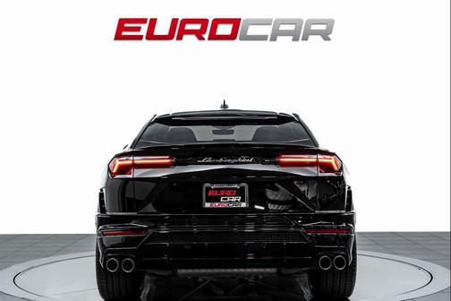 2024 Lamborghini Urus S