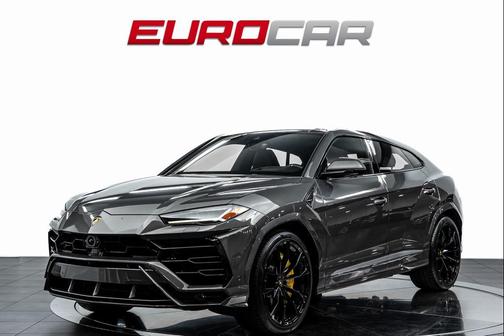 2022 Lamborghini Urus Graphite Capsule