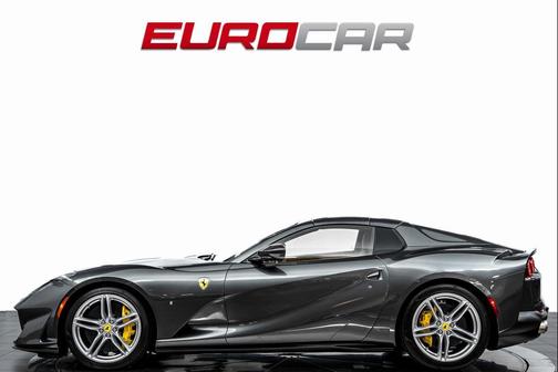 2022 Ferrari 812 GTS Base