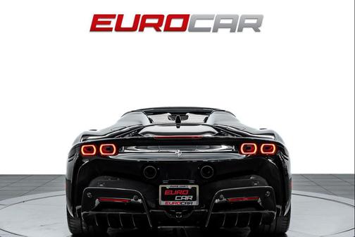 Nero Daytona Metallic 2023 Ferrari SF90 Spider Base