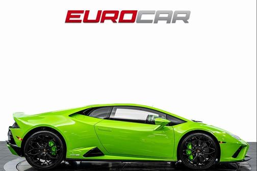 2023 Lamborghini Huracan EVO Coupe RWD