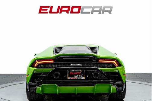 2023 Lamborghini Huracan EVO Coupe RWD