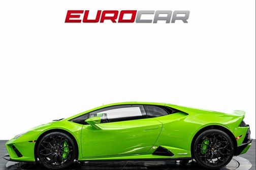 2023 Lamborghini Huracan EVO Coupe RWD