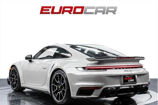 2025 Porsche 911 Turbo S