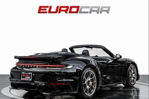 2025 Porsche 911 Turbo S