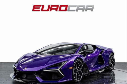 2024 Lamborghini Revuelto Base