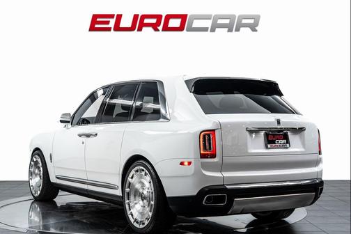 2024 Rolls-Royce Cullinan 
