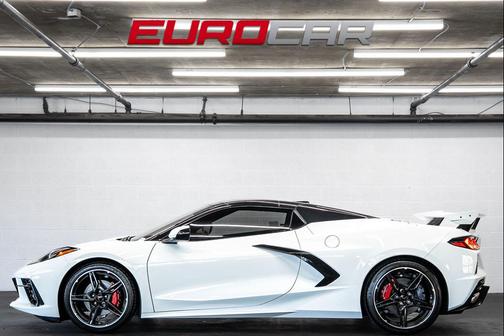 Arctic White 2024 Chevrolet Corvette Stingray w/1LT