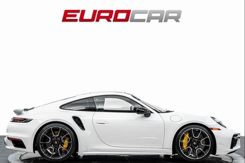2024 Porsche 911 Turbo S