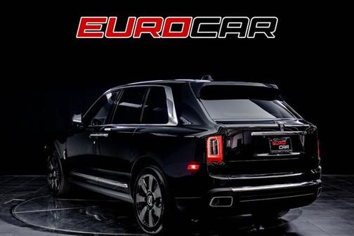 2023 Rolls-Royce Cullinan 