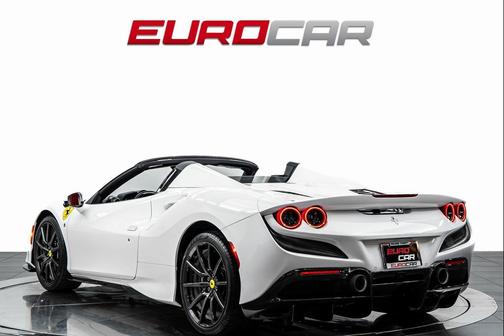 2023 Ferrari F8 Spider Base