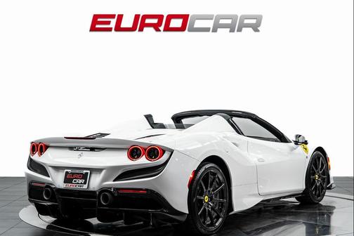2023 Ferrari F8 Spider Base
