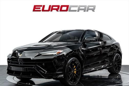 2023 Lamborghini Urus S