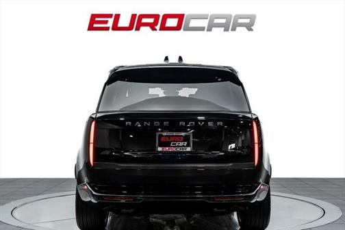 2025 Land Rover Range Rover P530 SE 7 Seat